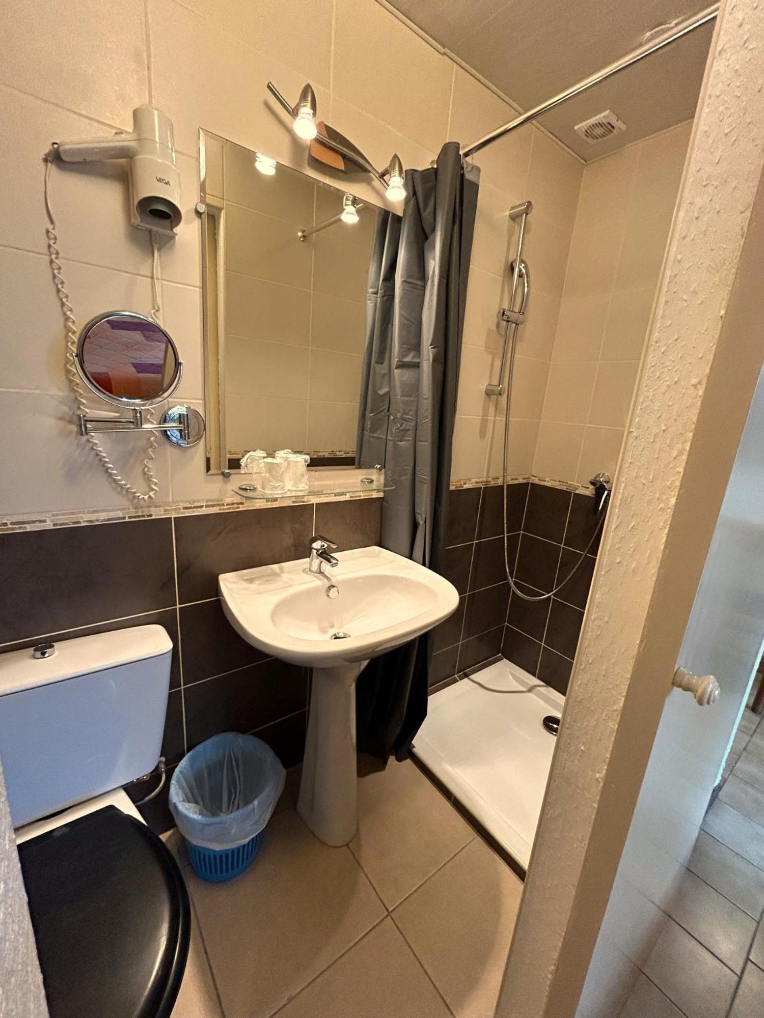 Hotel Le Bon Accueil Porto  外观 照片